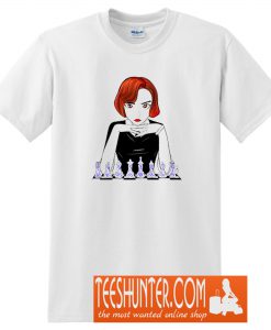 Beth The Queen’s Gambit in Chessmaster T-Shirt
